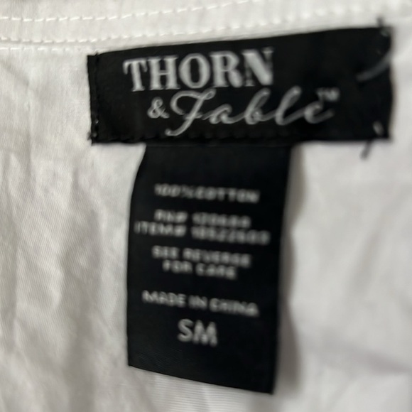 Thorn & Fable White Button Down Shirt Size Small #B92 - Picture 4 of 4